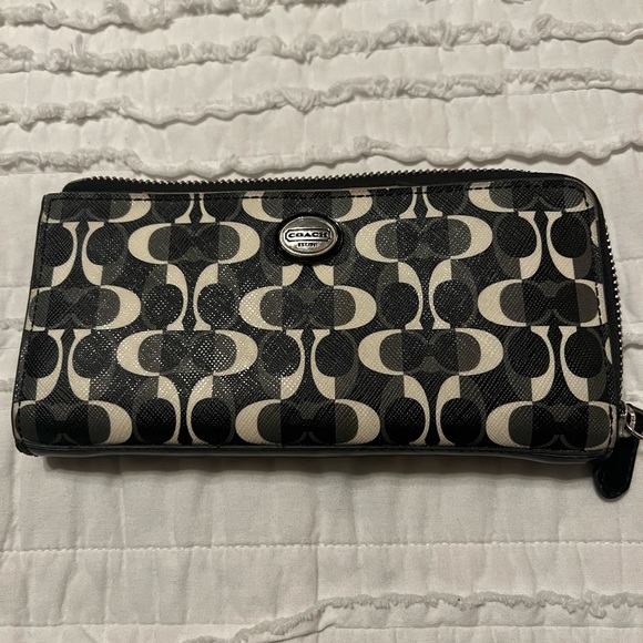 Coach Handbags - Coach wallet.